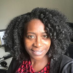 Meet your Posher, Rolanda
